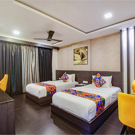 Fabhotel Prime Kzar Corporate - Nr Sealdah Station Calcuta Exterior foto
