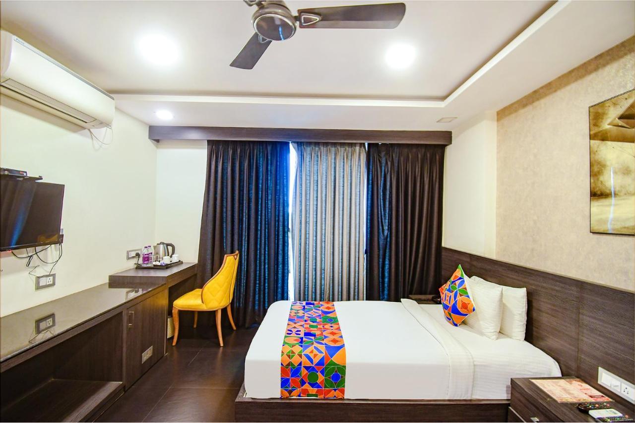 Fabhotel Prime Kzar Corporate - Nr Sealdah Station Calcuta Exterior foto