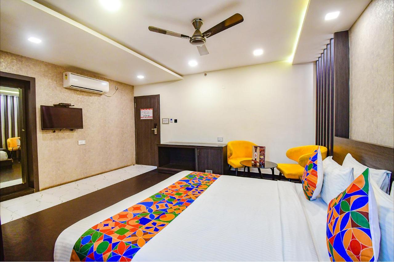 Fabhotel Prime Kzar Corporate - Nr Sealdah Station Calcuta Exterior foto
