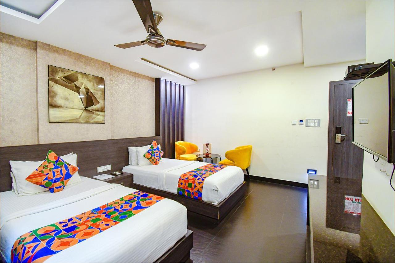 Fabhotel Prime Kzar Corporate - Nr Sealdah Station Calcuta Exterior foto